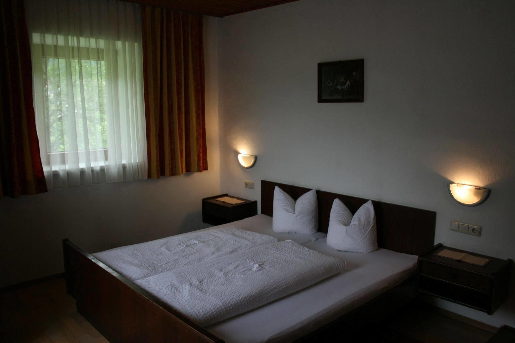 Pension Birkenhof Mayrhofen Eksteriør billede